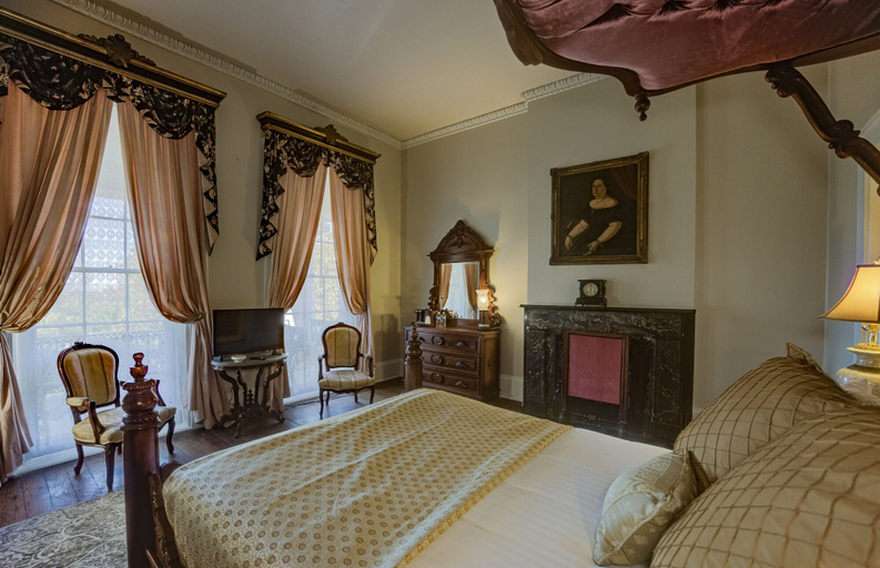 Bedroom 3, The Inn at Cedar Grove, Warren