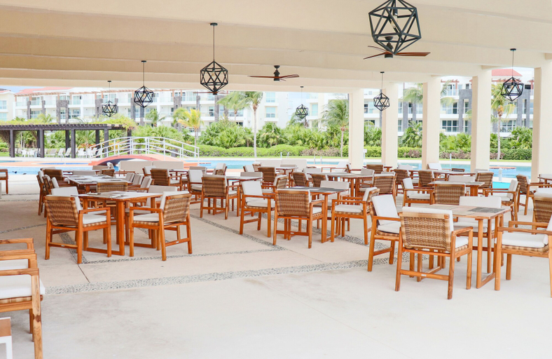Food & Drinks, MareAzul Apartment 631 by Realty Group, Cozumel