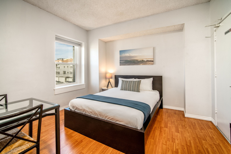 Bedroom 4, Air Venice on the Beach, Los Angeles