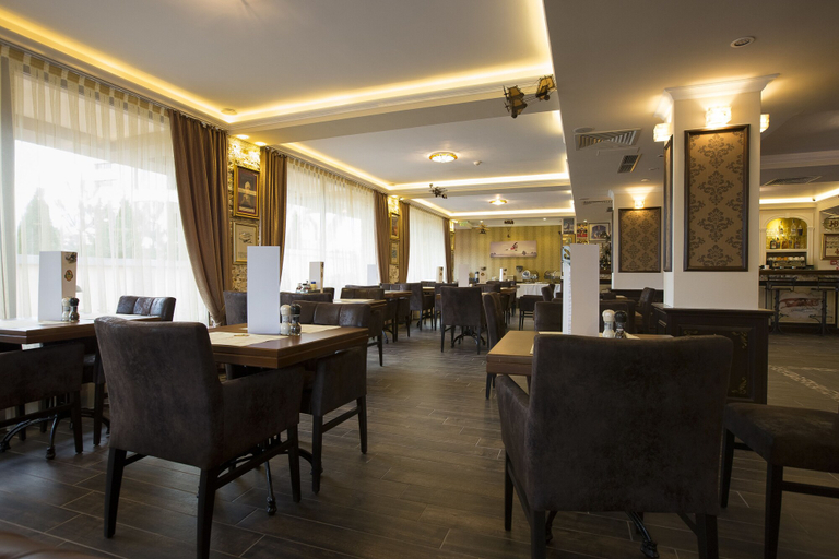 Food & Drinks 5, Hotel Aviator Boutique Otopeni, Otopeni