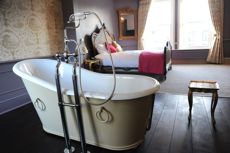 Bathroom 4, The Tunbridge Wells Hotel, Kent