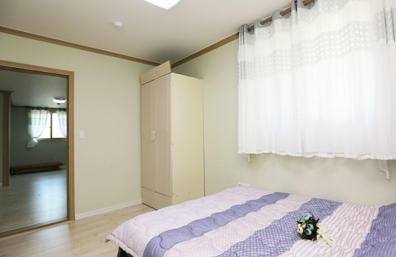 Bedroom 2, Star Jari Pension, Jeongseon