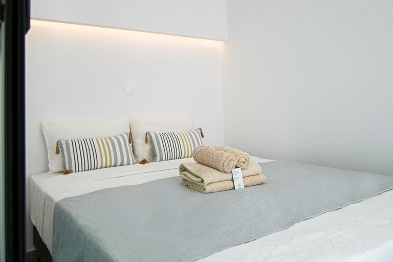 Bedroom 2, Phaedrus Living: Seaside Luxury Flat Athina 113
