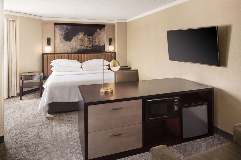 Bedroom 3, Embassy Suites Tysons Corner , Fairfax