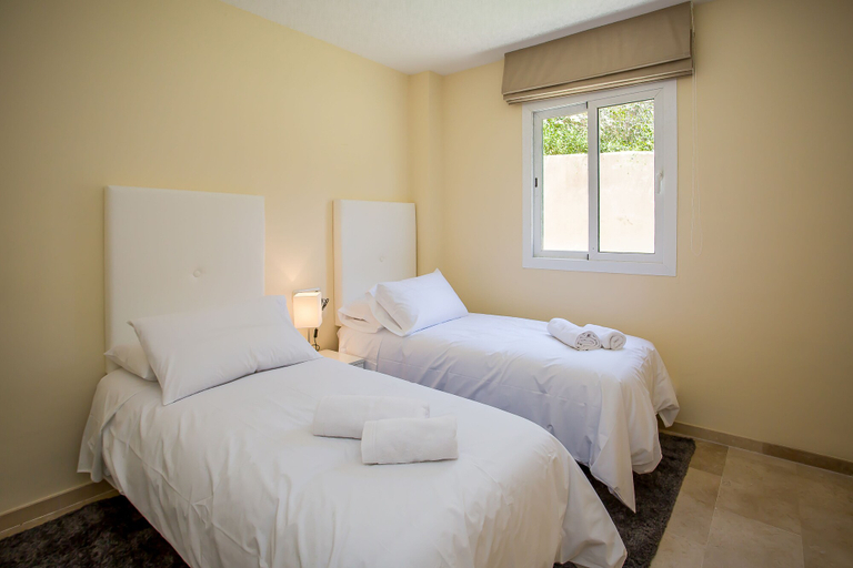 Bedroom 3, Luxurious and Spacious, 3 bedroom apartment ZA16, Málaga