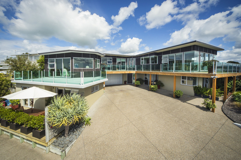 Tahi Lodge - Matakana Coast, Rodney