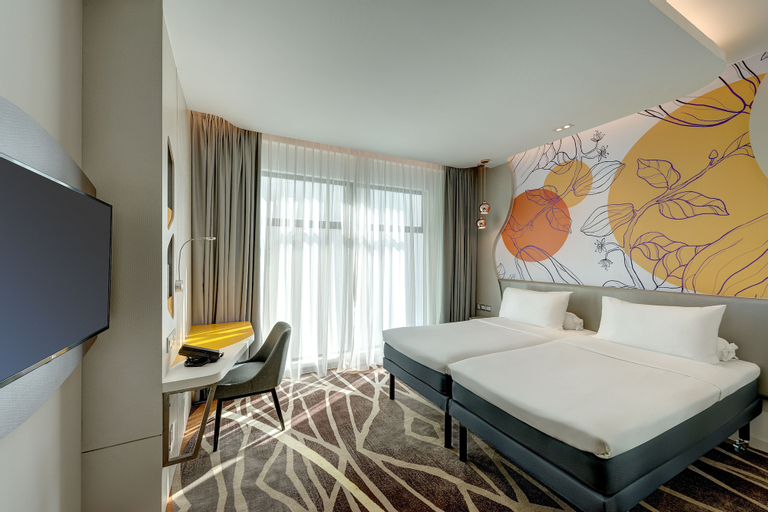Bedroom 27