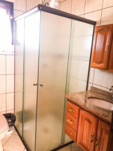 Bathroom 5, Pousada Solarium, Guarujá