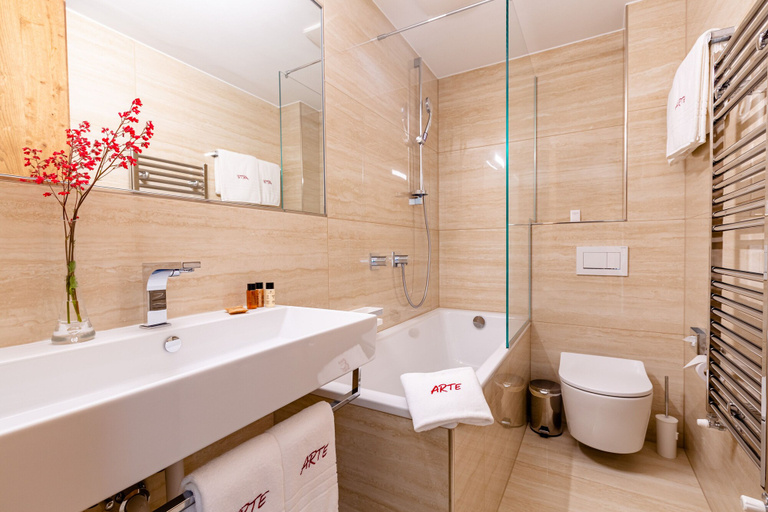 Bathroom 4, Hotel Arte, Maloja