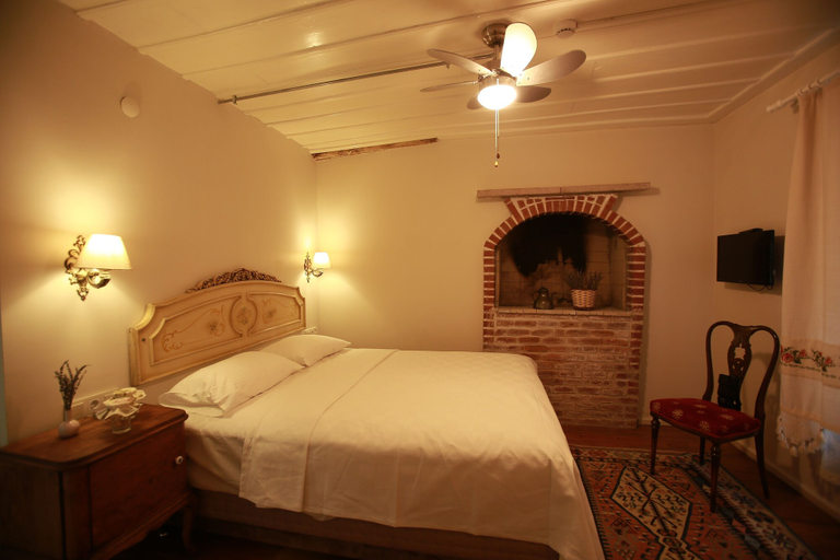 Bedroom 3, Podemos Otel, Ayvalık