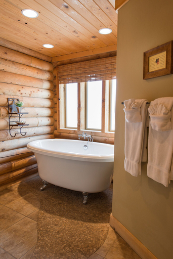 Bathroom 5, Zion Mountain Ranch, Kane