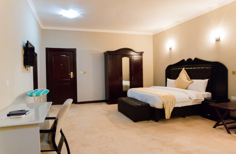 Bedroom 3, New Agena Hotel, Roherero