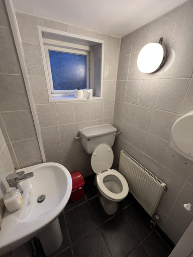 Bathroom 5, Goodwood Hotel, London