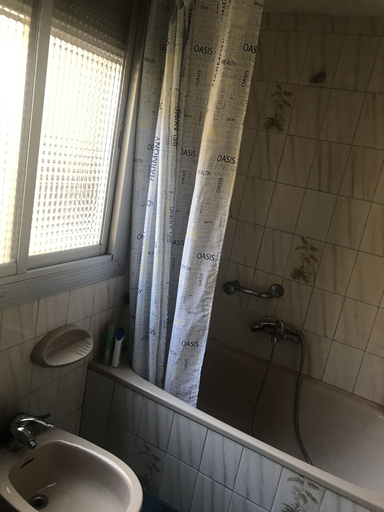 Bathroom 4, Hostel Turistic Castell, Barcelona