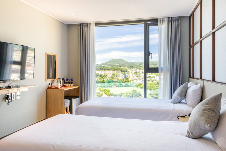 Bedroom 3, Shin Shin Hotel Cheonjiyeon, Seogwipo