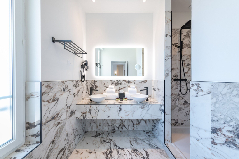 Bathroom 5, Boutique Hôtel Nice Côte d'Azur, Alpes-Maritimes