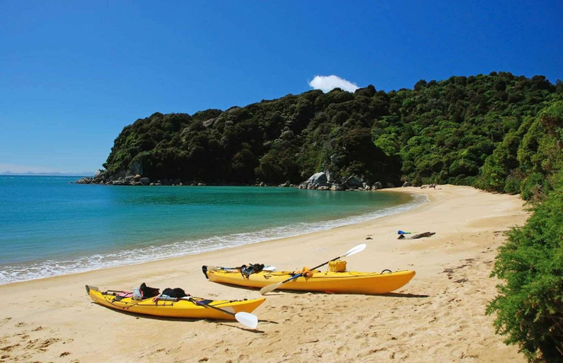Others 4, Abel Tasman Marahau, Tasman