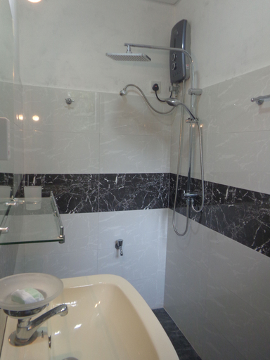 Bathroom 5, DiNi Galle, Galle Four Gravets