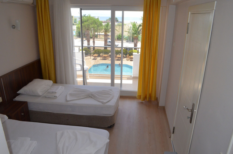 Bedroom 4, Mulka Hotel, Ayvalık