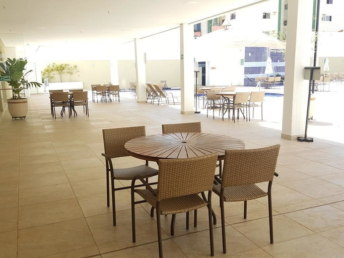 Food & Drinks, Casa da Madeira Lineacaldas, Caldas Novas