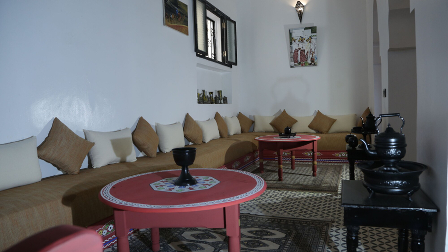 Food & Drinks, Riad Tingis, Tanger-Assilah