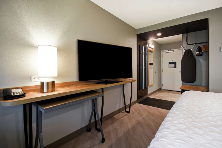 Bedroom 4, Tru by Hilton Smyrna Nashville, Rutherford