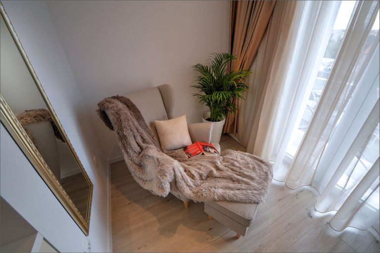 Others 4, Via Porto Rooms, Split