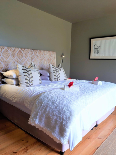 Bedroom 3, Forest Nature Spa, Eden