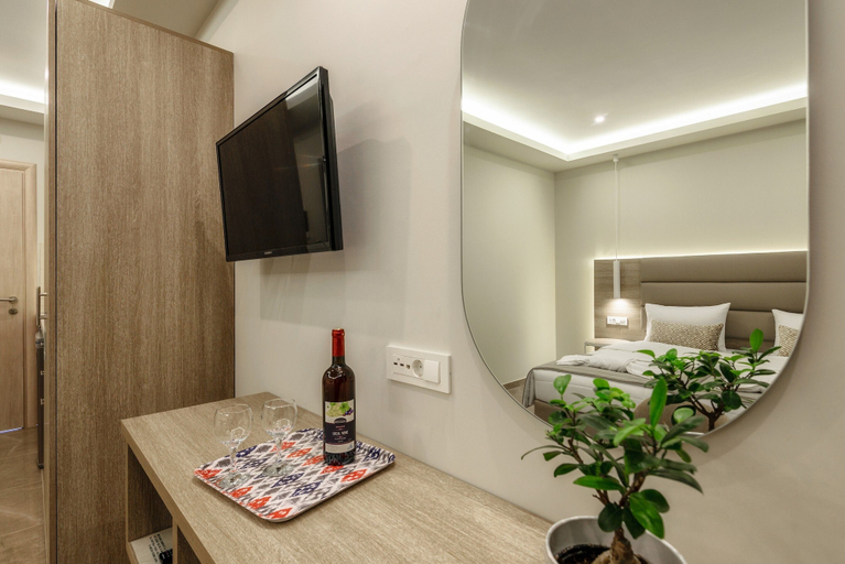 Bedroom 4, Remezzo Apartments & Studios, Ionian Islands