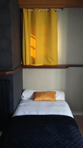 Bedroom 3, Hôtel Les Deux Magots, Morbihan