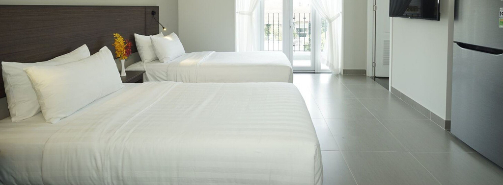 Parkhill Hotel & Apartment, District 7