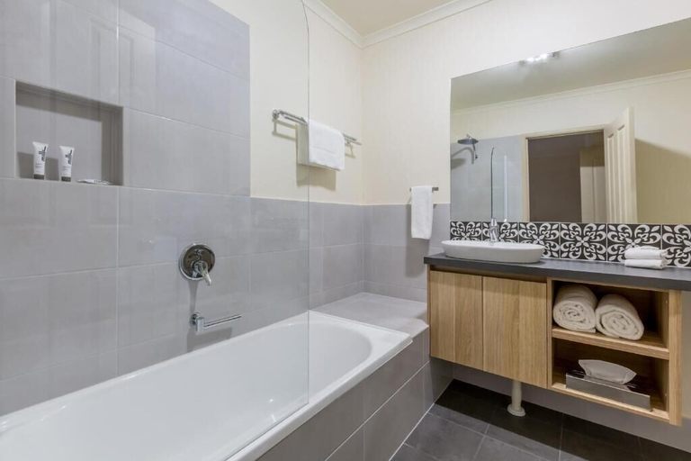 Bathroom 5, Quest Tamworth, Tamworth Regional - Pt A