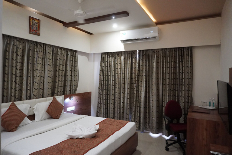 Bedroom 2, Hotel Swati, Devbhumi Dwarka