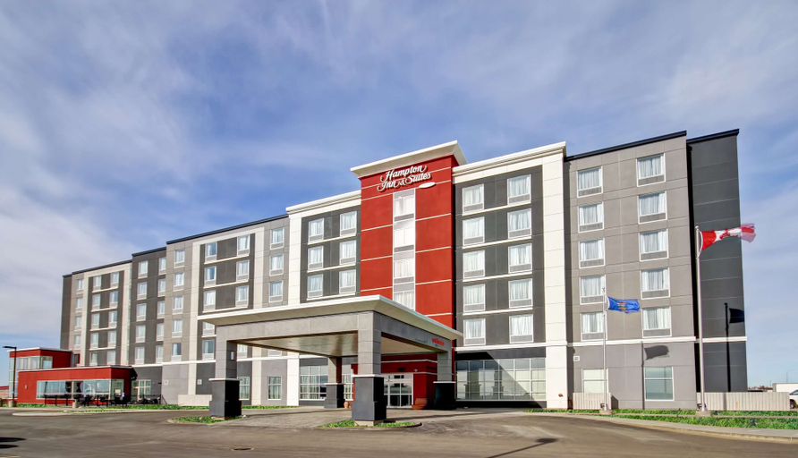 Exterior & Views 4, Hampton Inn & Suites by Hilton Medicine Hat, Division No. 1