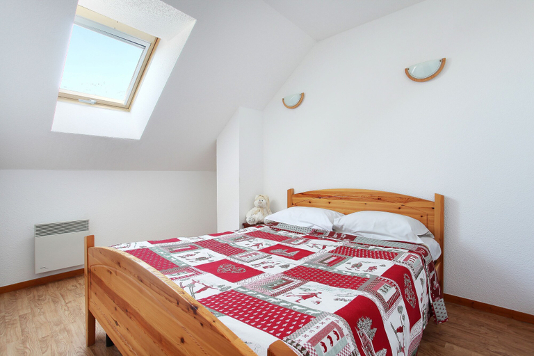 Bedroom 2, Résidence Les Balcons du Soleil, Savoie