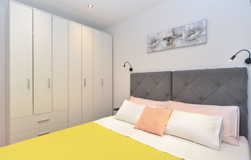 Bedroom 3, Apartment 1064, Rovinj