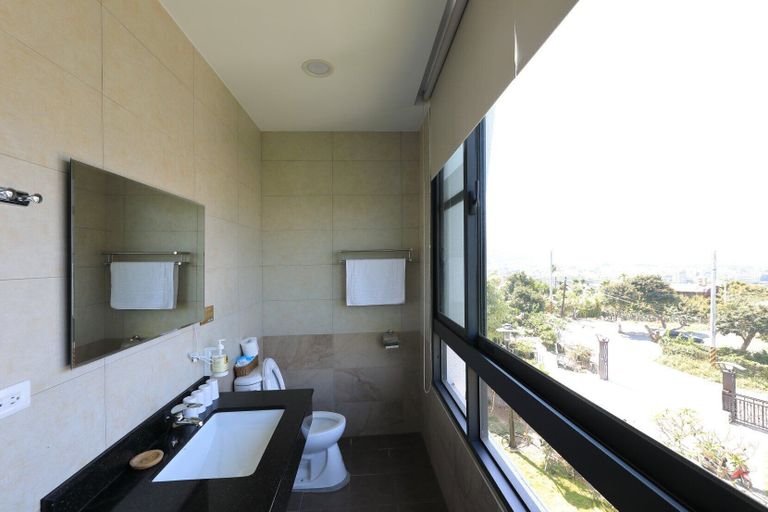 Others 5, Five mountains and Three Water B&B, Nantou