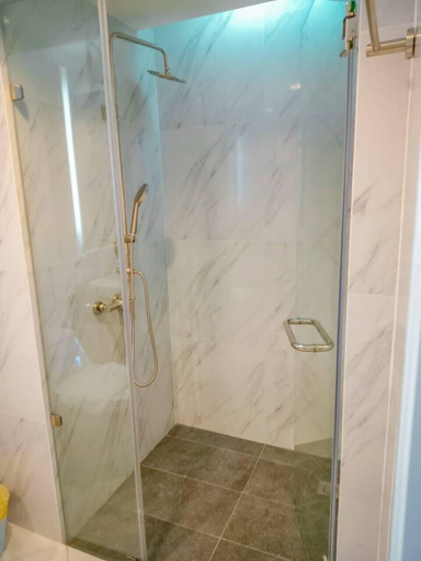 Bathroom 4, Hatchao Heritage Beachfront Resort, Muang Phetchaburi