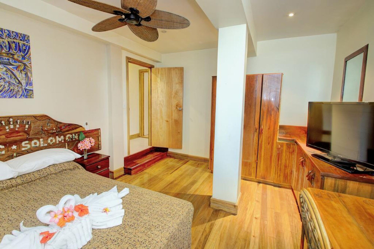 Bedroom 3, King Solomon Hotel, Cruz