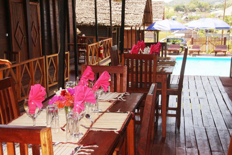 Food & Drinks 5, Bungalows Des Tropiques, Diana