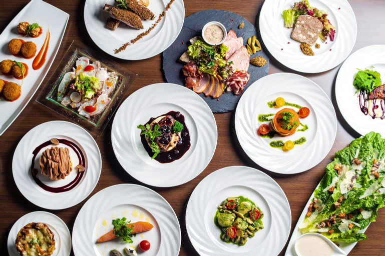 Food & Drinks 8