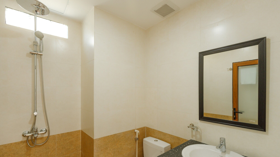 Bathroom 4, Ha Nhung Hotel, Nha Trang