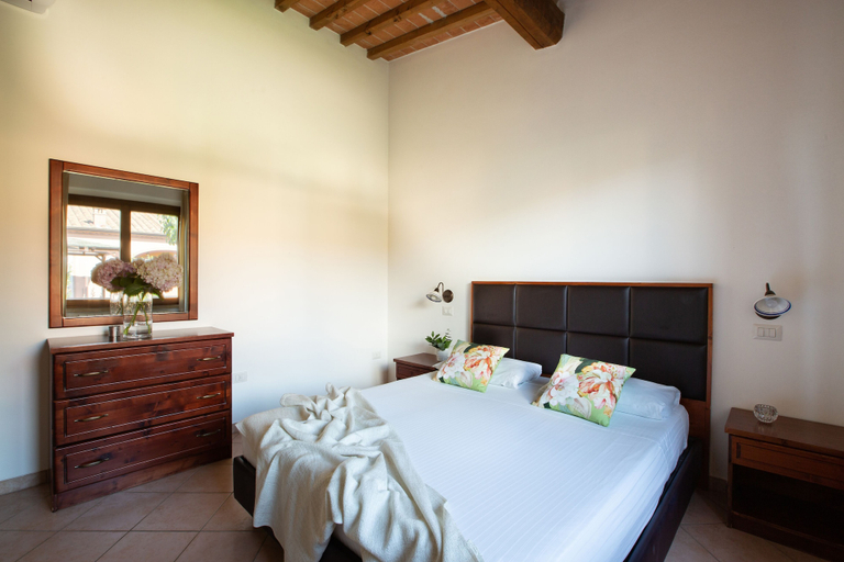 Bedroom 2, Borgo Verde, Livorno