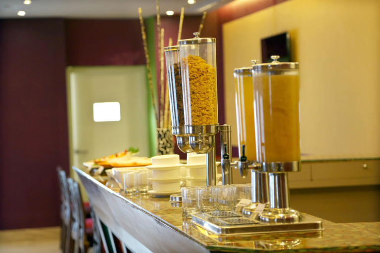 Food & Drinks 5, Regenta Orko's Kolkata, South 24 Parganas