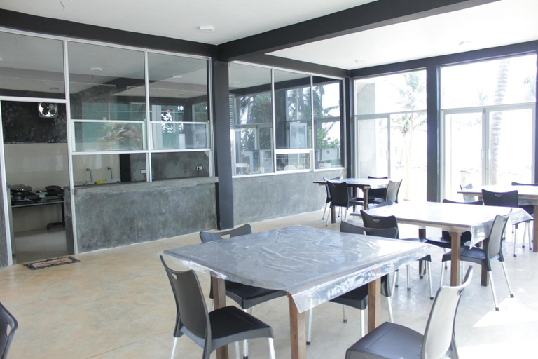 Food & Drinks 4, Saara Beach Hotel, Mahawewa