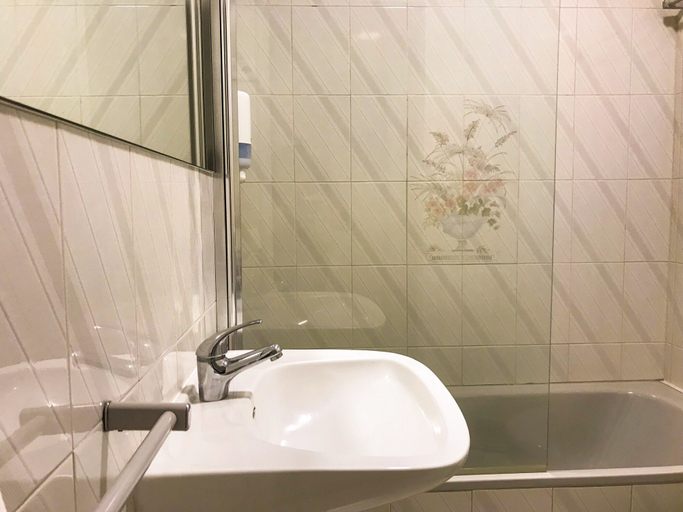 Bathroom 5, Vila Hotel By VimaHotels, Braga