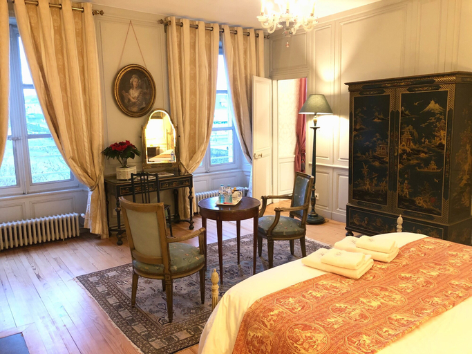 Bedroom 4, Castel Saint-Léonard, Calvados