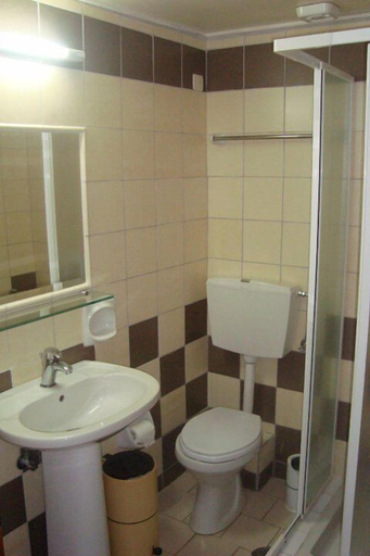 Bathroom 5, Sunlight Hotel, Crete