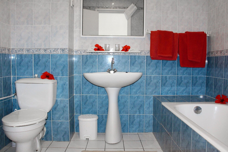 Bathroom, Hotel Emira, Hammamet