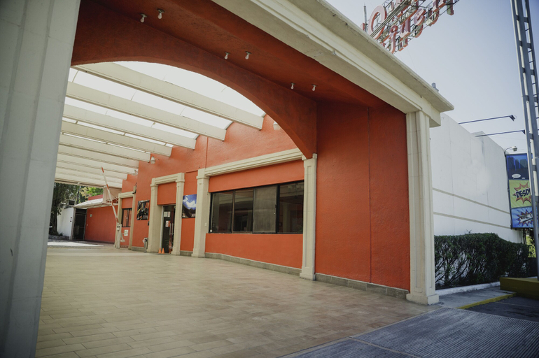 Exterior & Views 2, Hotel La Fuente, Saltillo, Saltillo